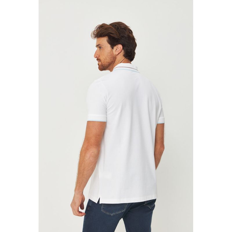 Polo-Detalhe-Gola-Masculina-Acostamento