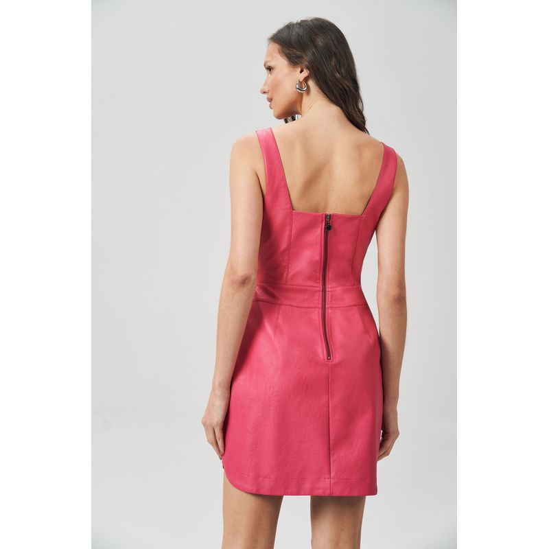 Vestido-Curto-PU-Feminino-Acostamento