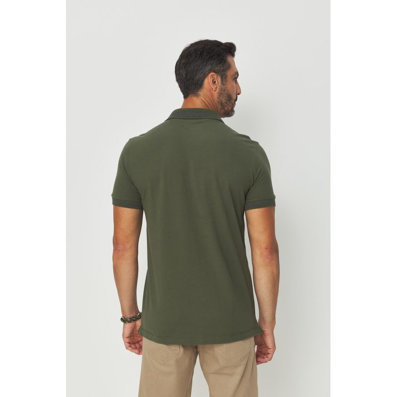 Polo-Detail-Minimalista-Masculina-Acostamento