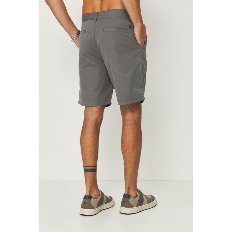 Bermuda-com-Bolso-Faca-Masculina-Acostamento
