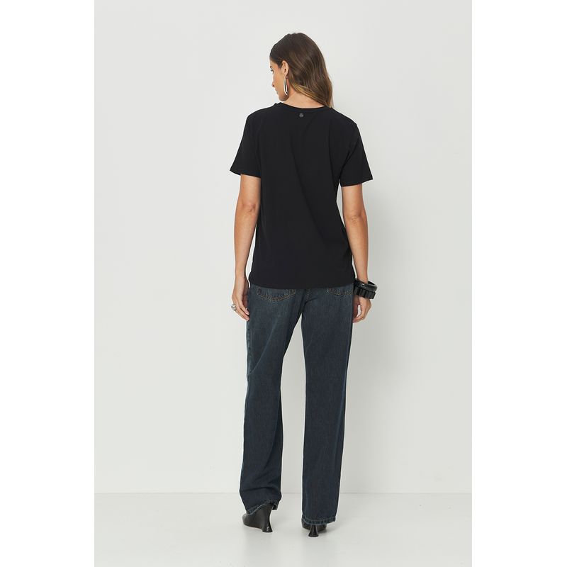T-Shirt-com-Aplicacao-Bold-Heart-ACT-Feminino