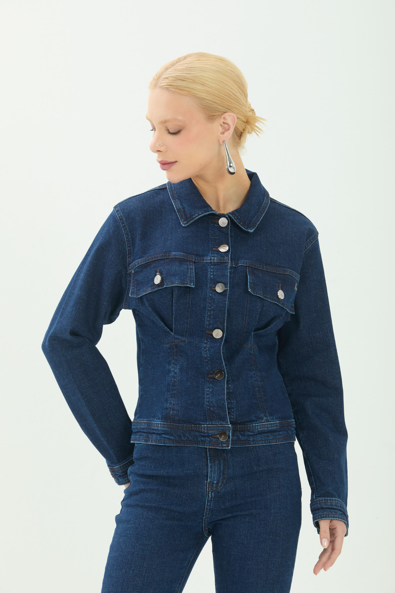 Jaqueta Jeans Com Bolsos ACT Feminina