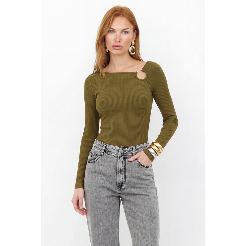 Blusa-Canelada-Com-Detalhe-Metalico-ACT-Feminina