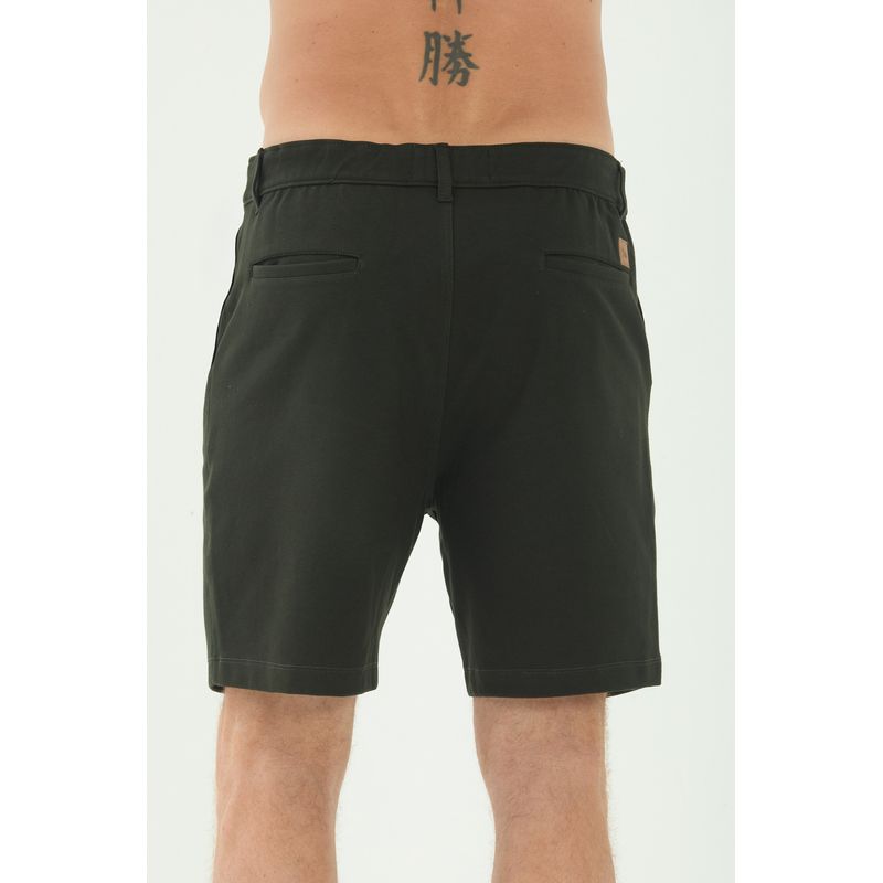Bermuda-Versatil-Masculina-Acostamento