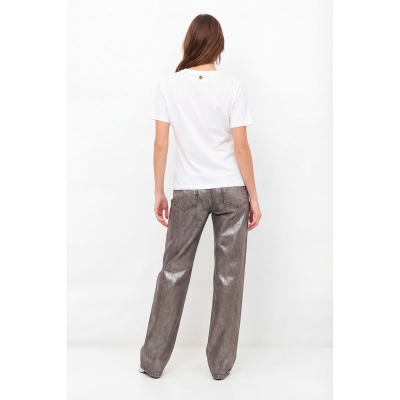 T-Shirt-Com-Aplicacao-ACT-Feminina