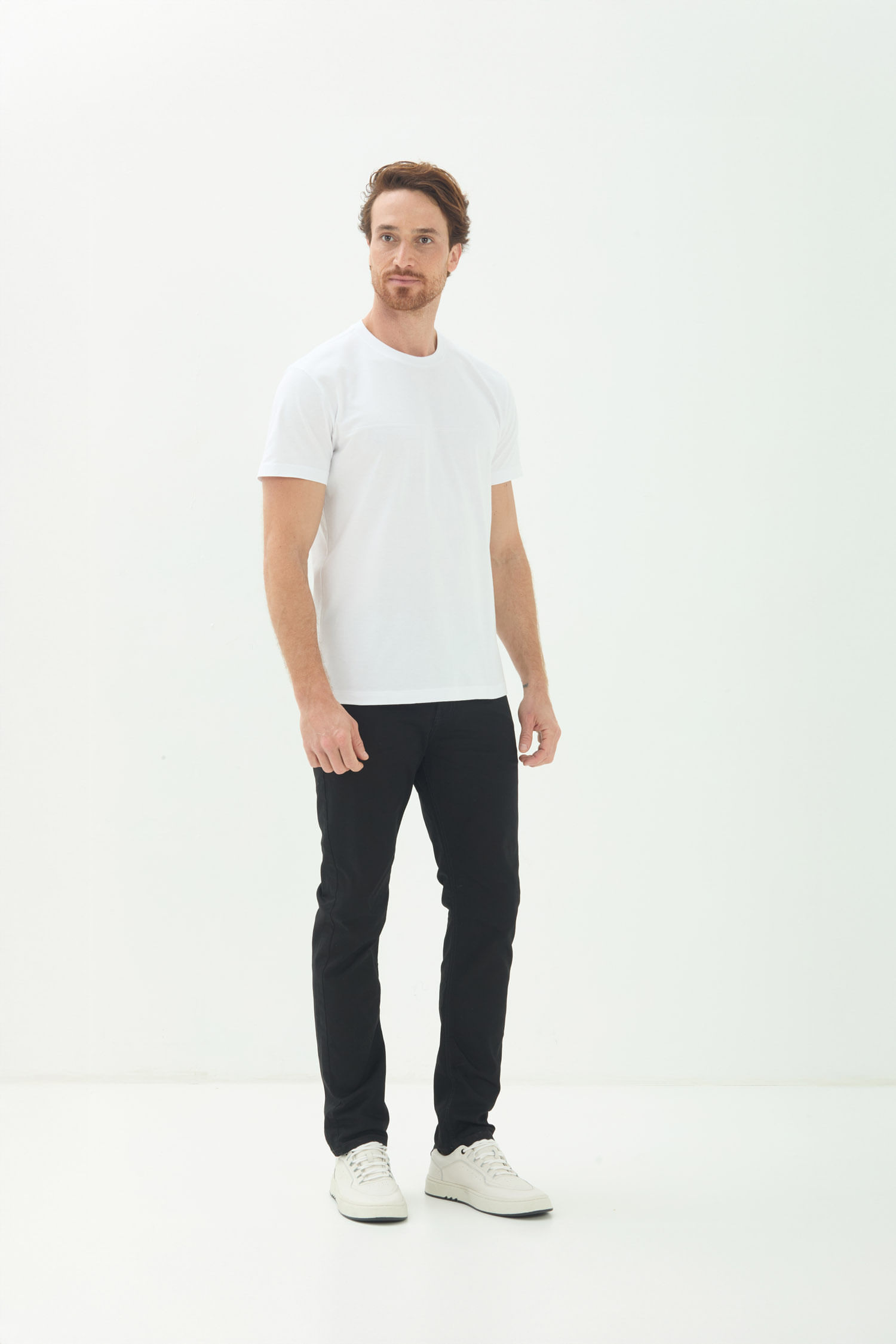 Calça Jeans Reta Masculina Acostamento