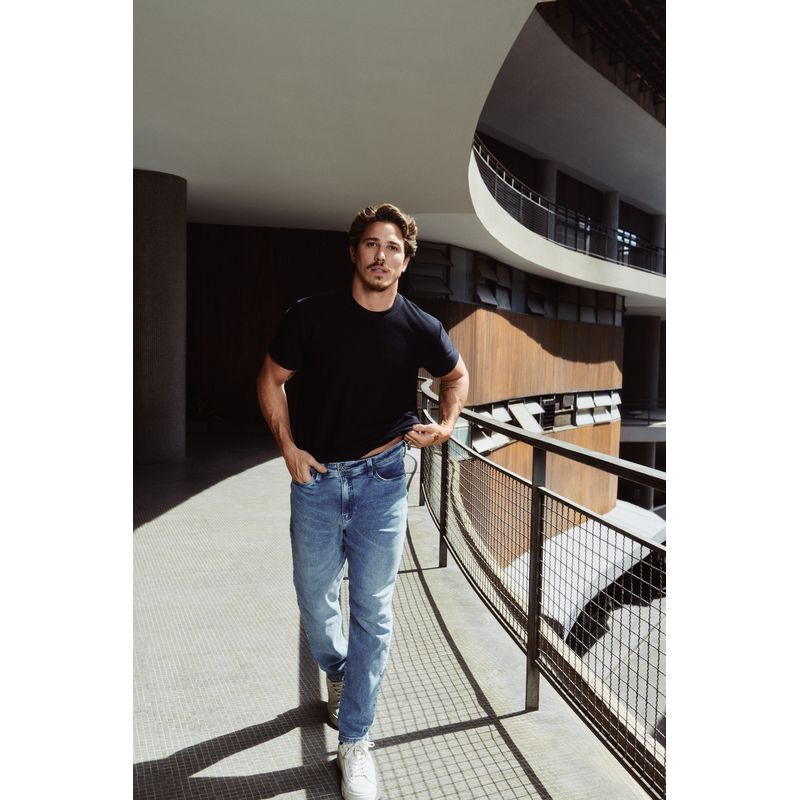 Camiseta-Essentials-Minimalista-Masculina-Acostamento