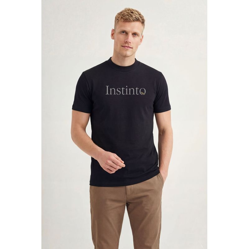 Camiseta-Instinto-Estampada-Masculina-Acostamento