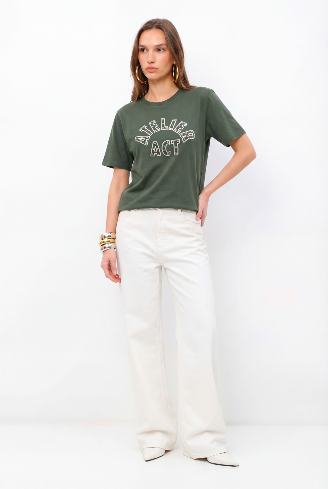 T-Shirt Atelier Bordada ACT Feminina