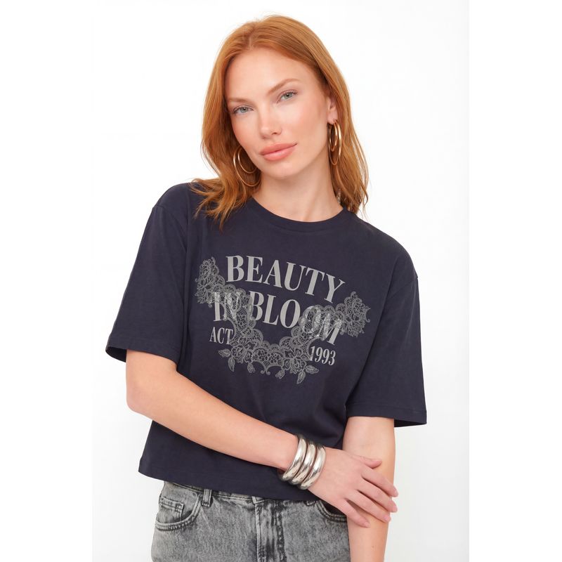 T-Shirt-Curta-Beauty-ACT-Feminina