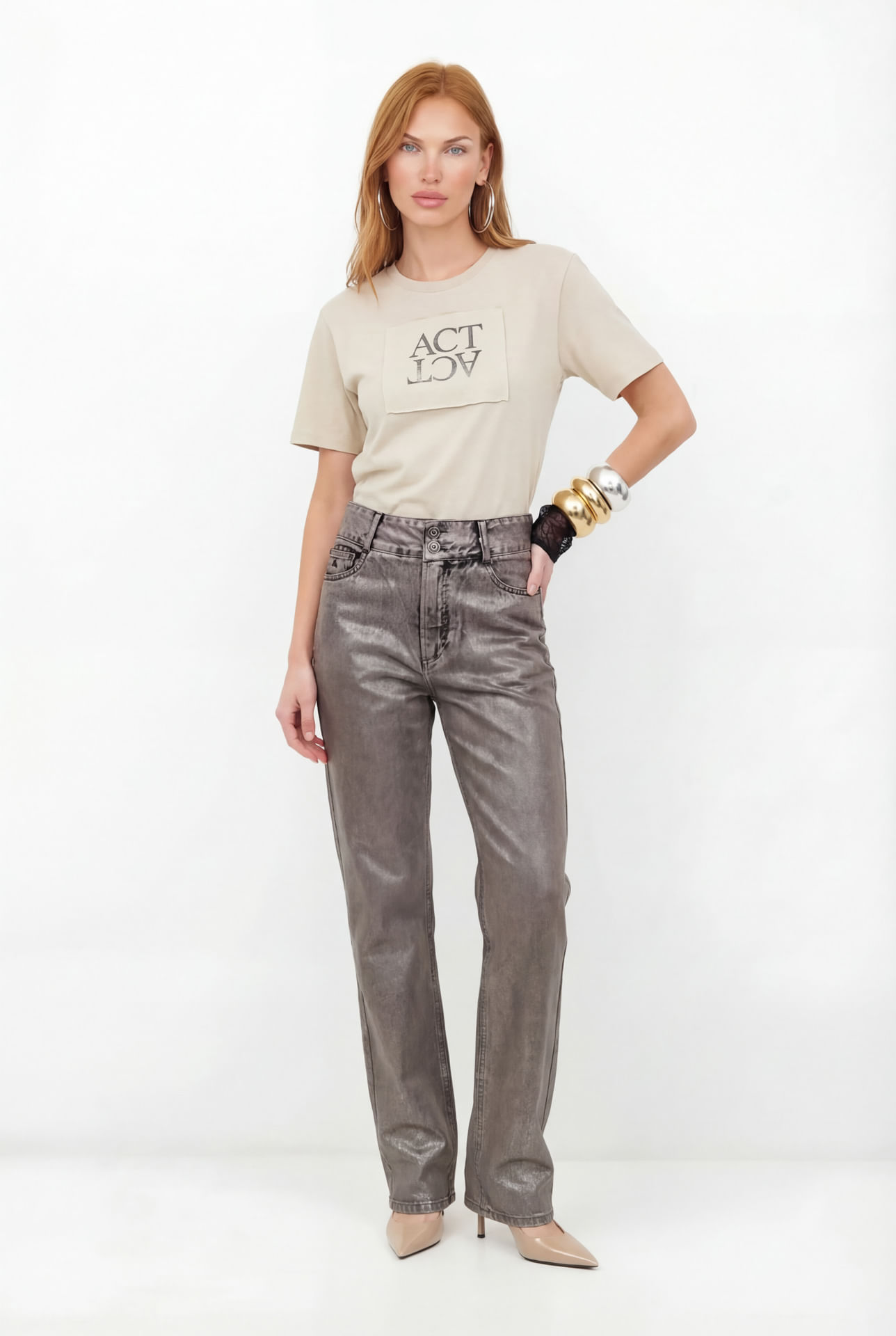 T-Shirt Estampa Frontal ACT Feminina