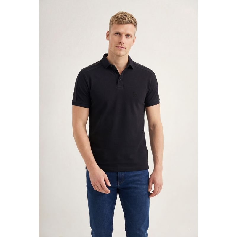 Polo-Casual-Com-Elastano-Masculina-Acostamento