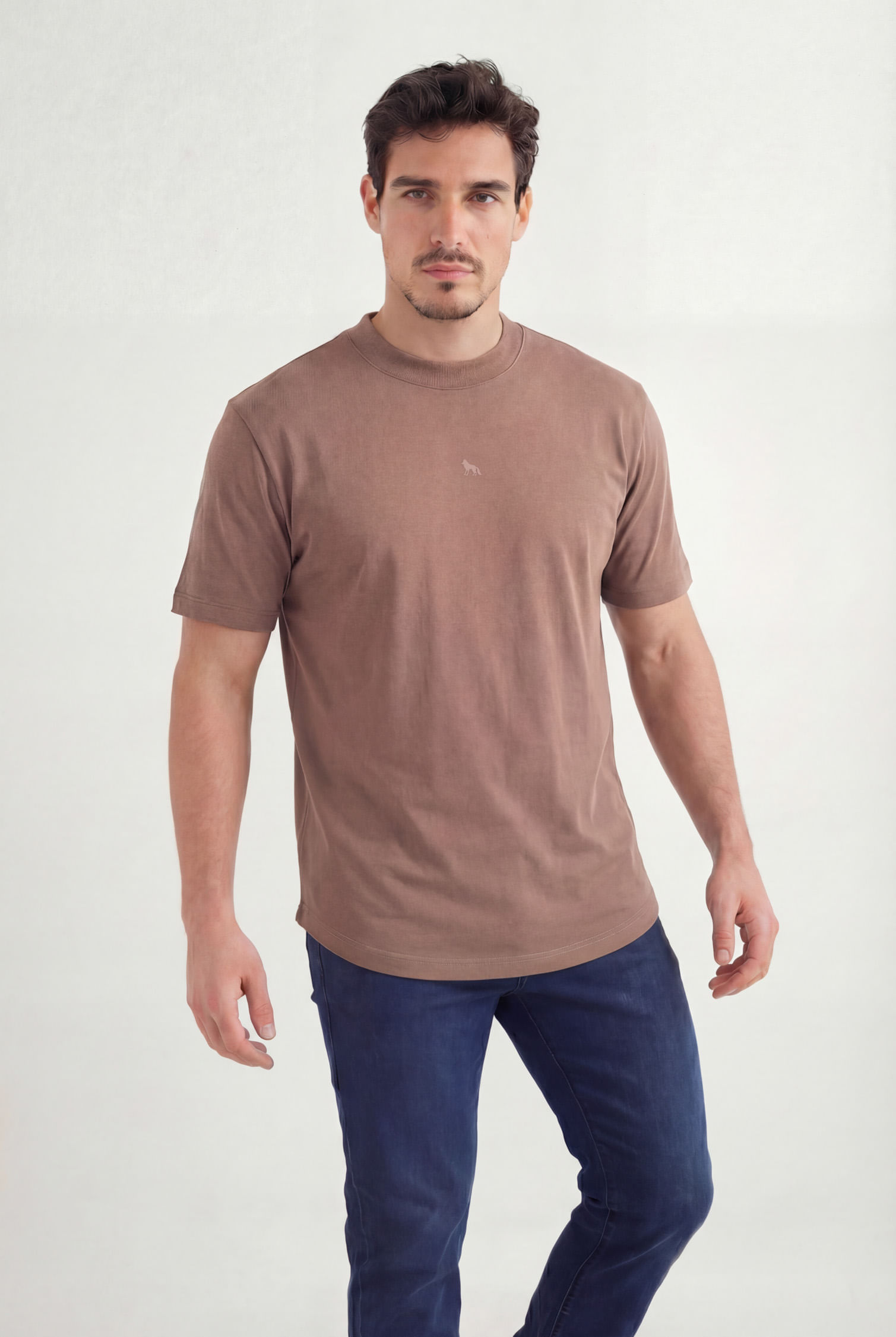 Camiseta Lobo Frontal Masculina Acostamento