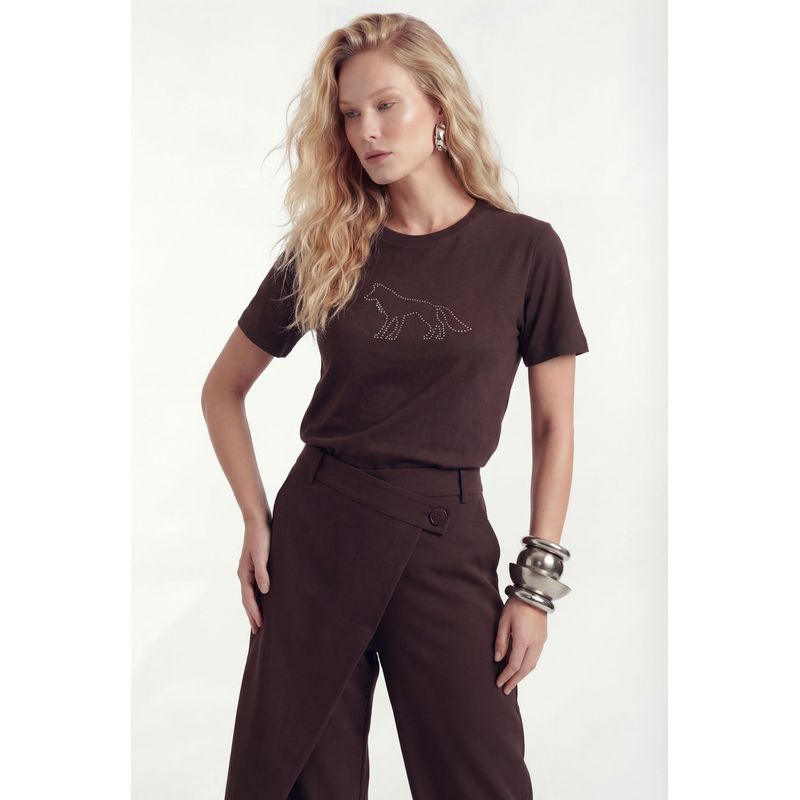 T-shirt-Com-Aplicacao-ACT-Feminina
