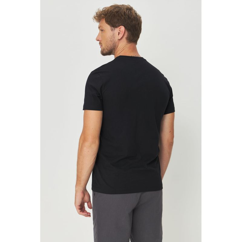 Camiseta-Estampa-Frontal-Masculina-Acostamento