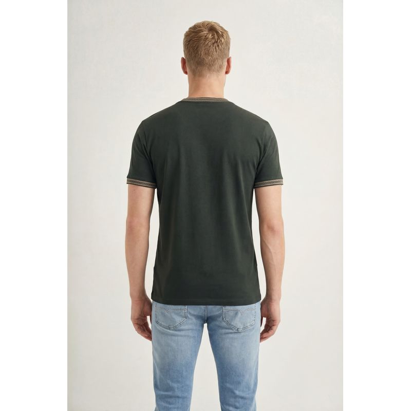 Camiseta-Manga-Curta-Contrastante-Masculina-Acostamento